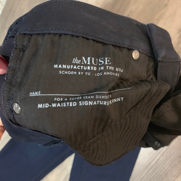 SCHOEN by YU - Muse Skinny Jean, Dark Indigo - Picture 4 of 8